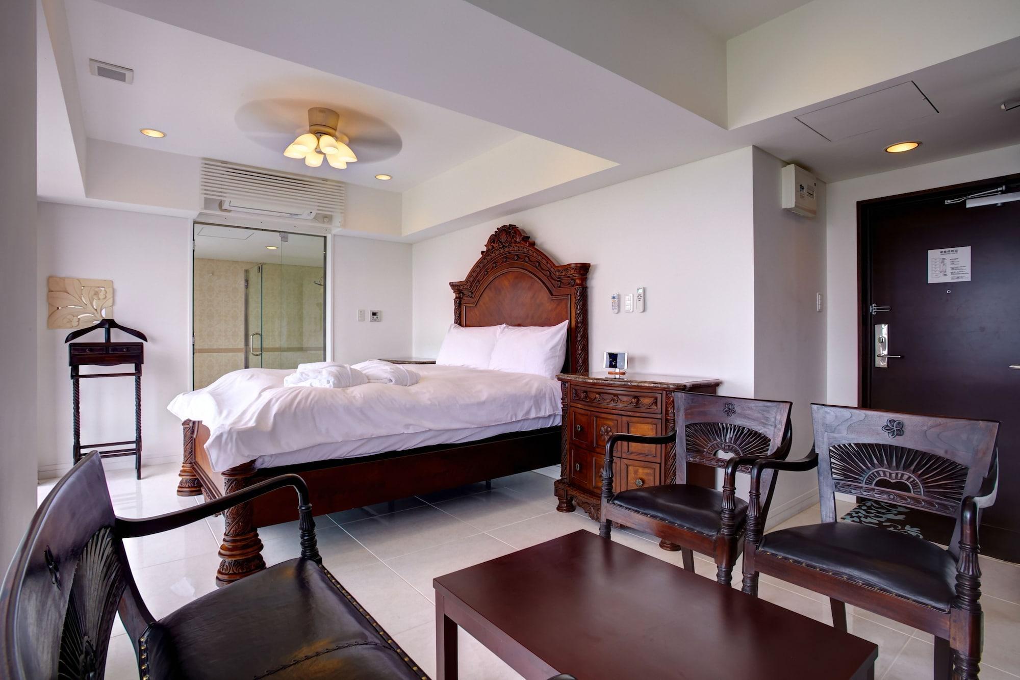 Royal Hotel 3*